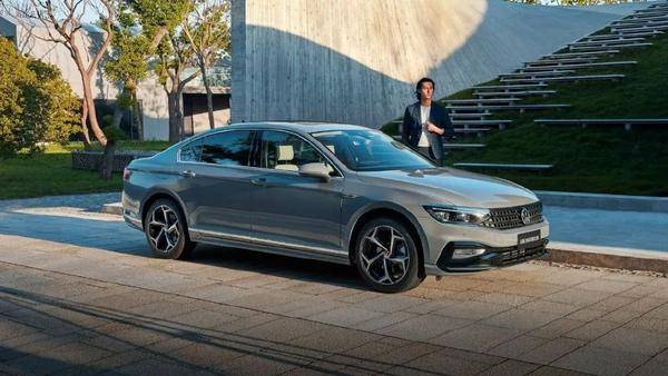 銷量與品質雙保障!三款熱門中型轎車推薦