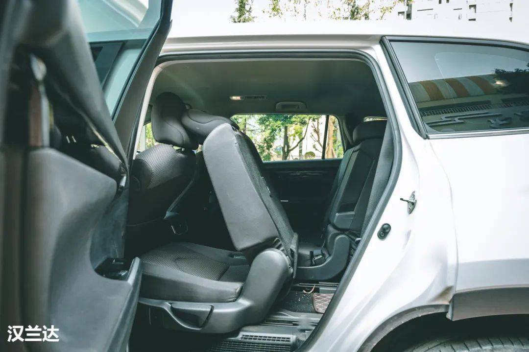 家庭七座SUV雙雄對決:漢蘭達加速稍快,日產探陸空間品質占優