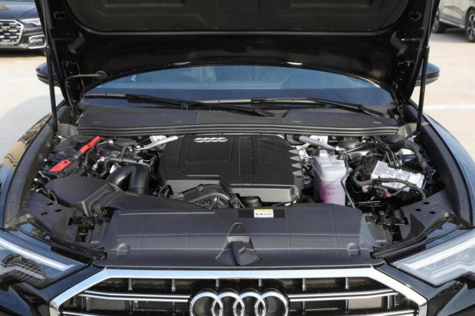 詳解新款奧迪A6L,外觀年輕化,配2.0T引擎,適合家用的中大型車