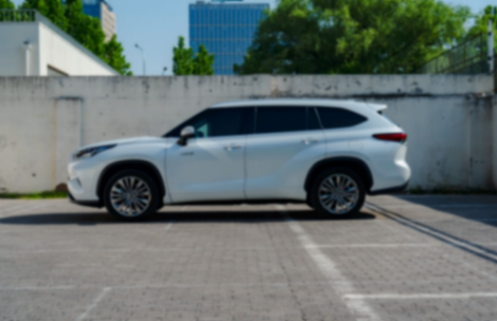 20-30萬選大家庭座駕,該選探陸還是漢蘭達(dá)?