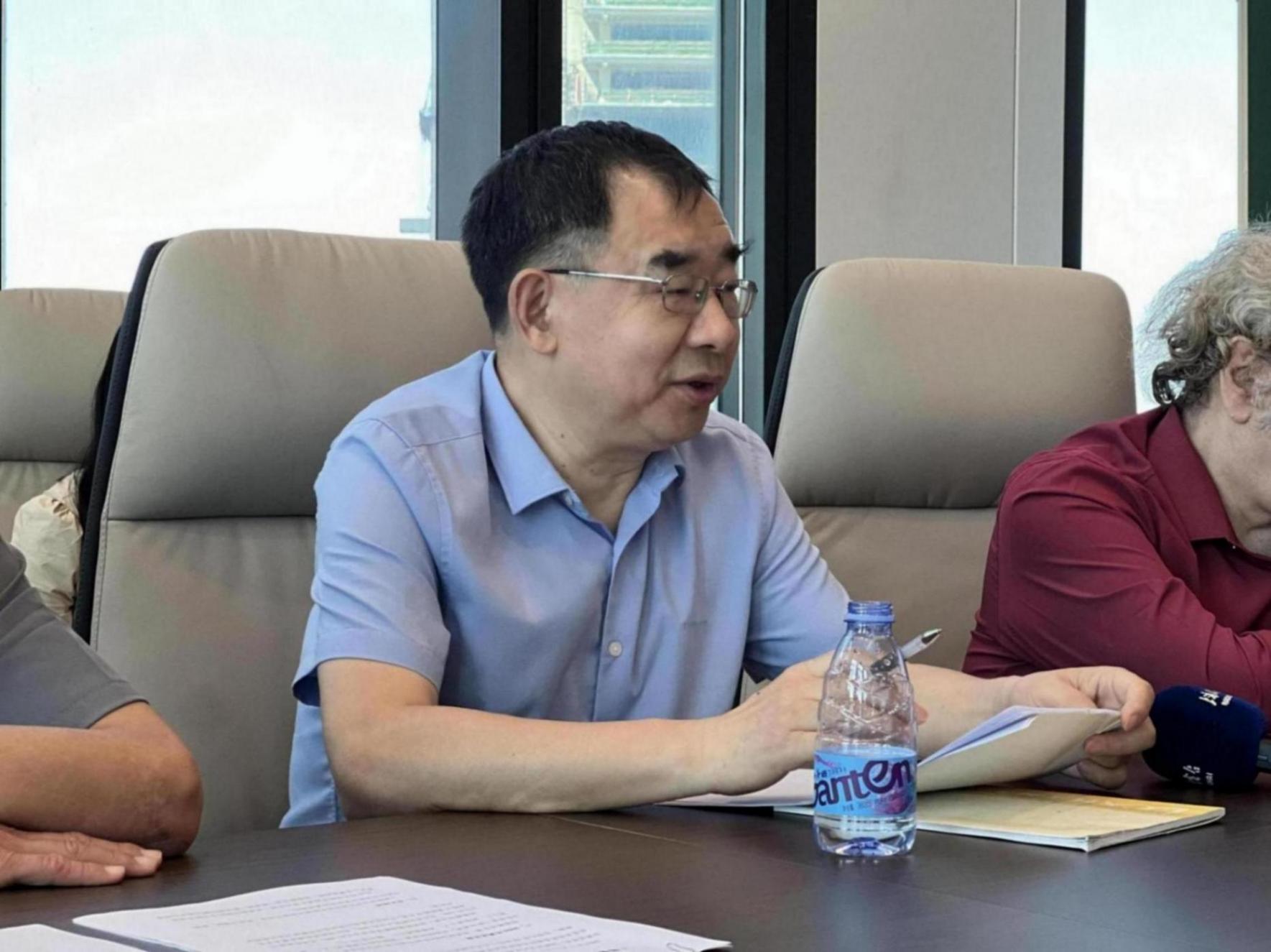 專門設置黑板隨時記錄靈感,上海這個數學研發機構瞄準的是什么?