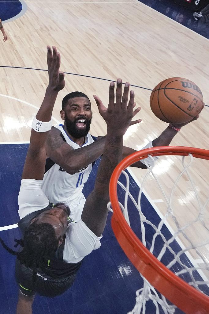 東契奇凌壓森林狼,歐文重逢波士頓