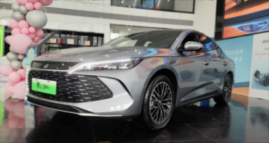 秦L DM-i:天籟雅閣帕薩特,思域雷凌卡羅拉,退退退!