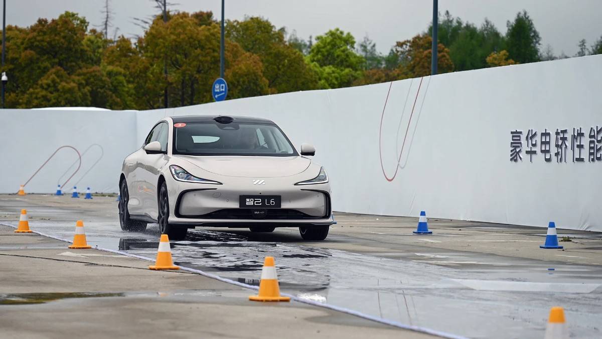 真有料、價格還低調 試駕智己L6