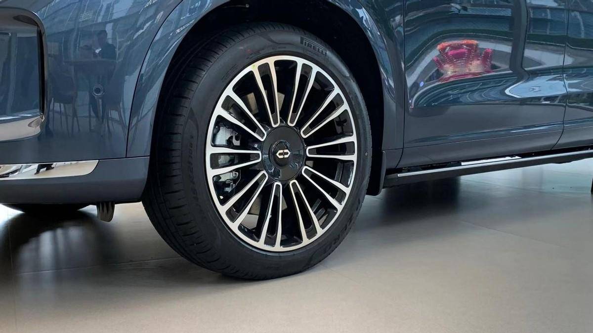 底盤革新+M9同款雷達(dá),問界M7 Ultra升級(jí)點(diǎn)都在這