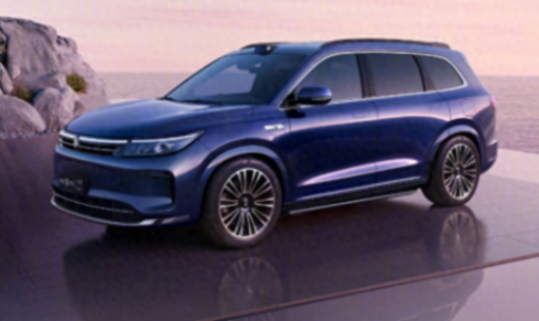 余承東:鴻蒙智行今年銷量已達13.4萬輛,正考慮是否制造硬派越野