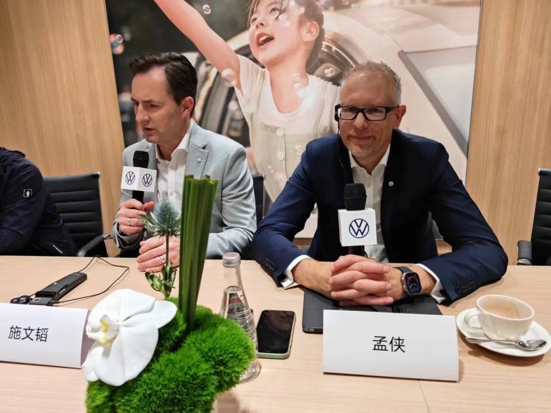 途觀L Pro:合資品牌+智能化=銷量?