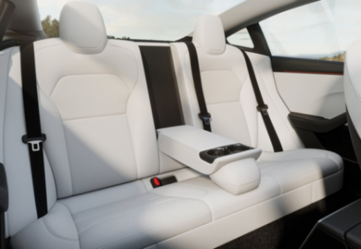 從62萬跌到26萬,四折的路虎,依然賣不好