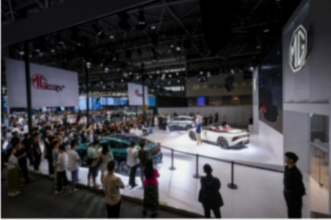 硬實力,敞開說!MG登陸粵港澳車展,零距離現場拆解Cyberster