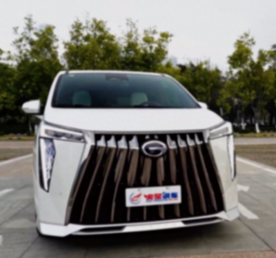 試駕傳祺M8宗師系列雙擎御尊版:吃得少跑得快,關(guān)鍵還很便宜