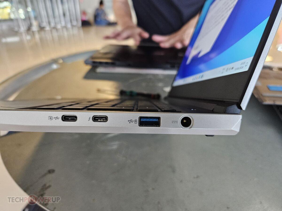 99.8Wh版“無界15X”,Schenker XMG展示新款EVO 15等筆記本