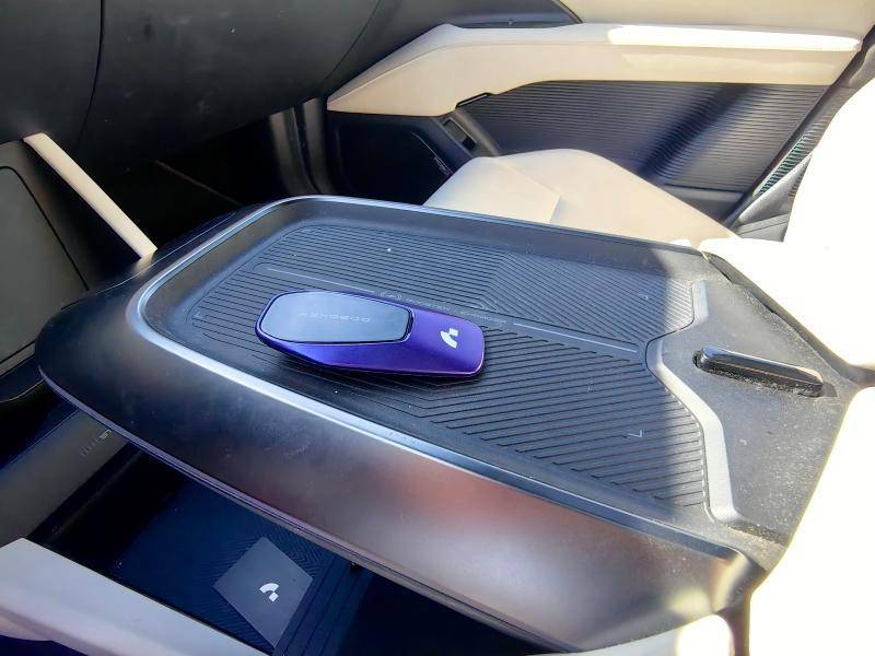 新能源下一站是卷腦子 極越01是否玩票還得親自試試