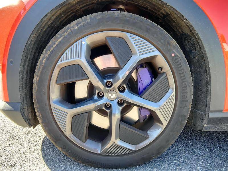 新能源下一站是卷腦子 極越01是否玩票還得親自試試