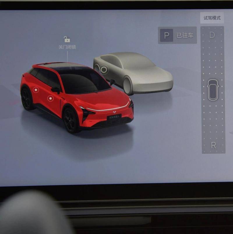 新能源下一站是卷腦子 極越01是否玩票還得親自試試