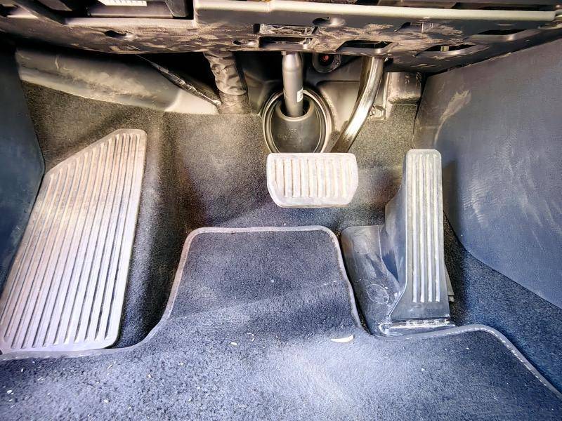 新能源下一站是卷腦子 極越01是否玩票還得親自試試