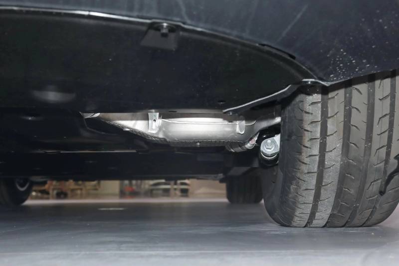 新能源下一站是卷腦子 極越01是否玩票還得親自試試