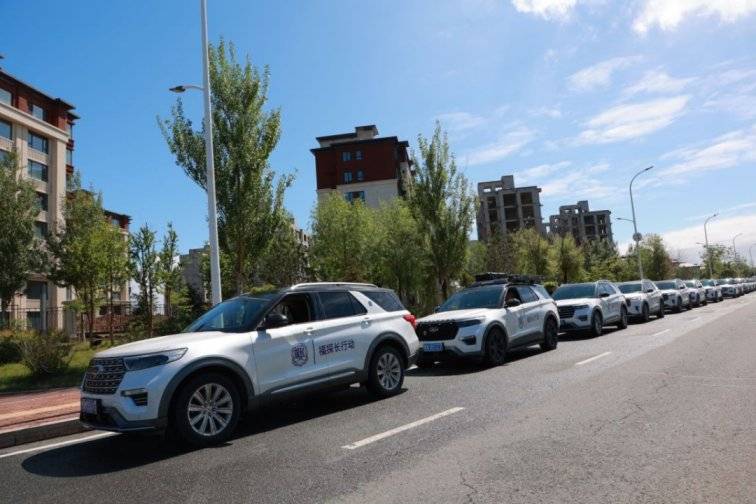 福探長齊聚冰城保護野生東北虎 龍江大探車友會成立3周年