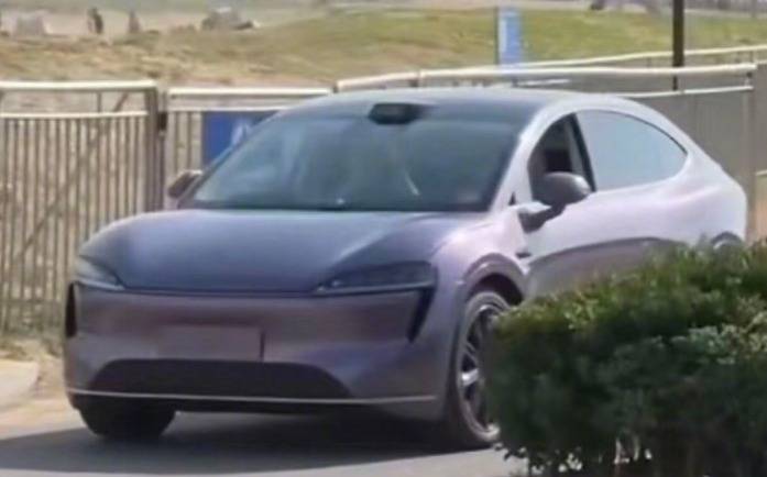 號(hào)稱Model Y最強(qiáng)對手?智界S9無偽裝諜照曝光!最快第二季度上市