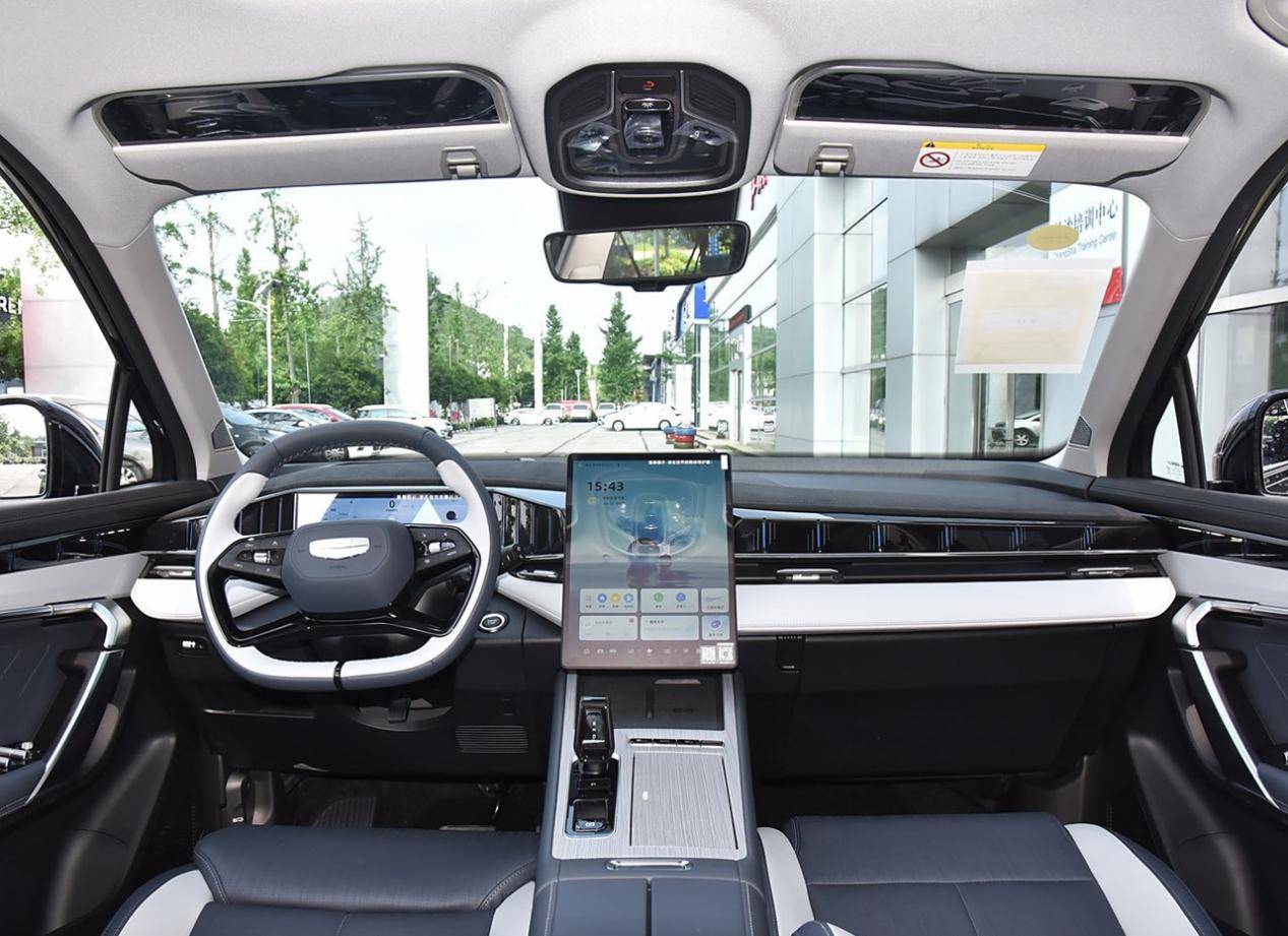 吉利撬開合資SUV大門的車型,博越L有很多類似新能源的設(shè)計(jì)