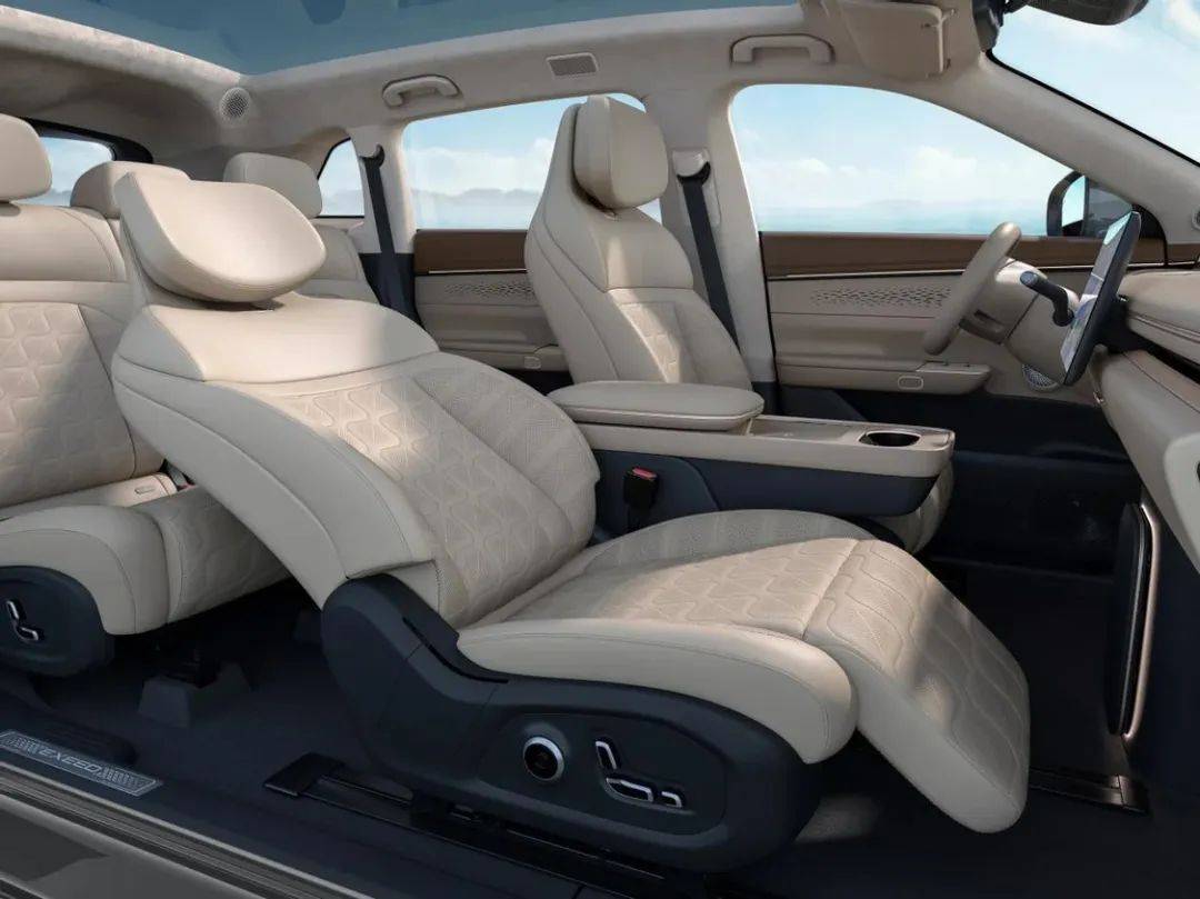 三大品牌瓜分理想汽車市場份額