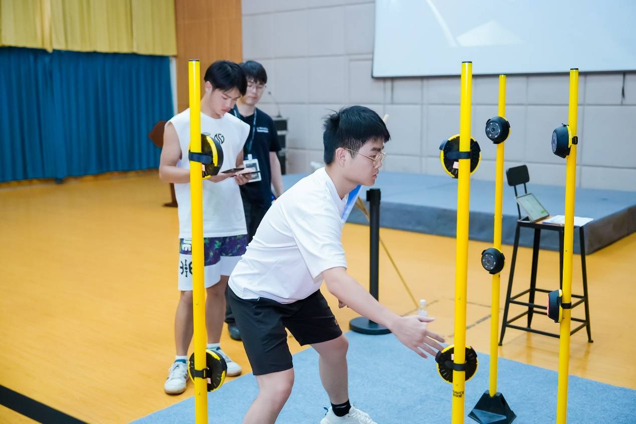 追風(fēng)少年 熱血出發(fā)!2024領(lǐng)克巔峰車手電競賽初賽階段圓滿收官