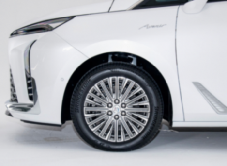 插混MPV“五星戰(zhàn)士”是它!新嵐圖夢想家對比別克GL8