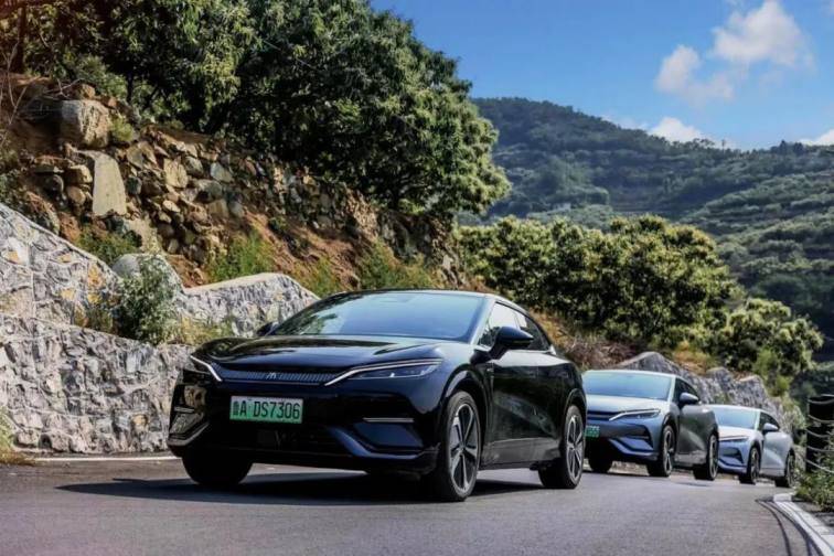 “先鋒1+1”解鎖B級先鋒獵裝SUV宋L的寶藏實力啦!