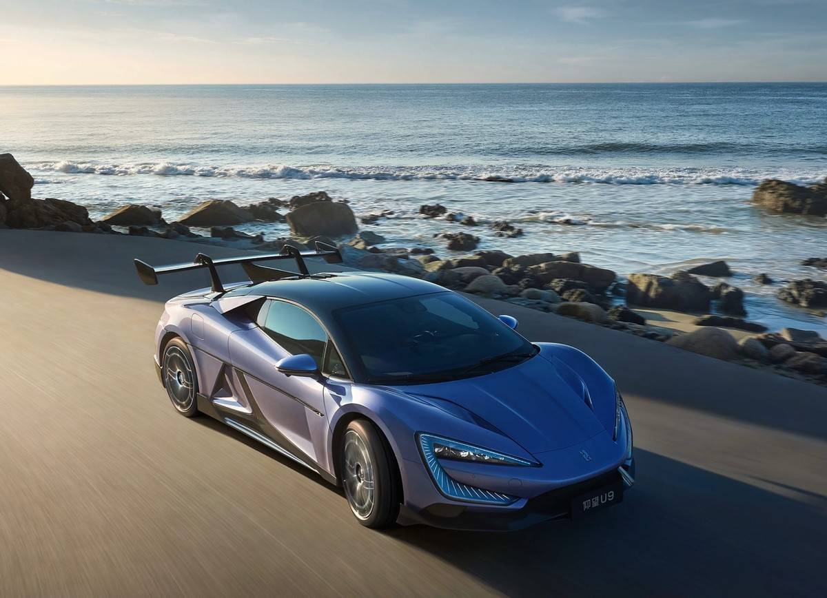 仰望全員齊聚粵港澳車展,紛紛為大家亮出“絕活”!