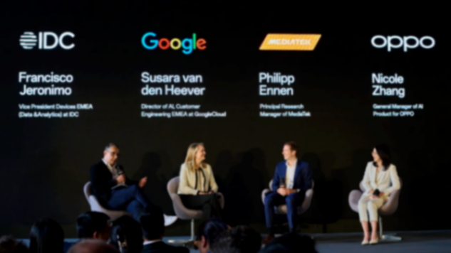 中國手機(jī)廠商OPPO在倫敦官宣全面普及AI手機(jī)