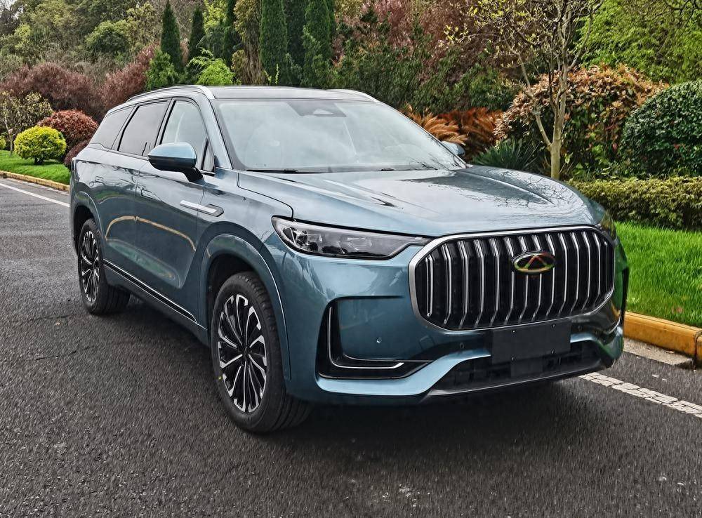 奇 瑞5大新車盤點:新款艾瑞澤8搭2.0T,大號“瑞虎8”來了!