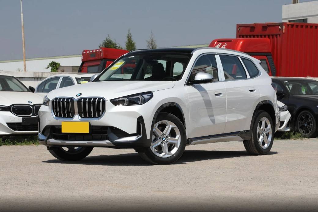 同為豪華入門級SUV,寶馬X1對比奧迪Q3,20萬預算該選誰?