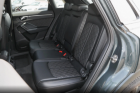 同為豪華入門級SUV,寶馬X1對比奧迪Q3,20萬預算該選誰?