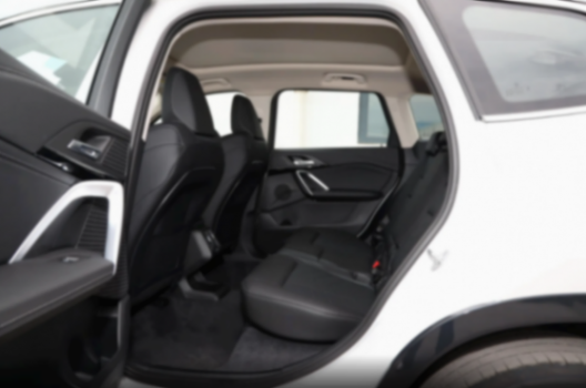 同為豪華入門級SUV,寶馬X1對比奧迪Q3,20萬預算該選誰?