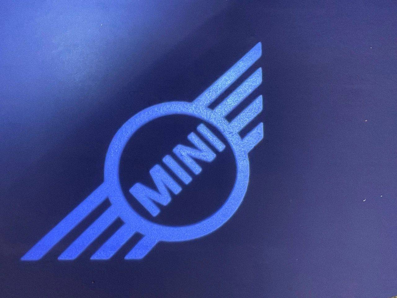 實(shí)拍純電動(dòng)MINI COOPER SE:什么是經(jīng)典的有效傳承?這就是