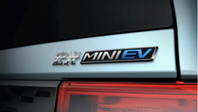 神車五菱,被困“性價比”