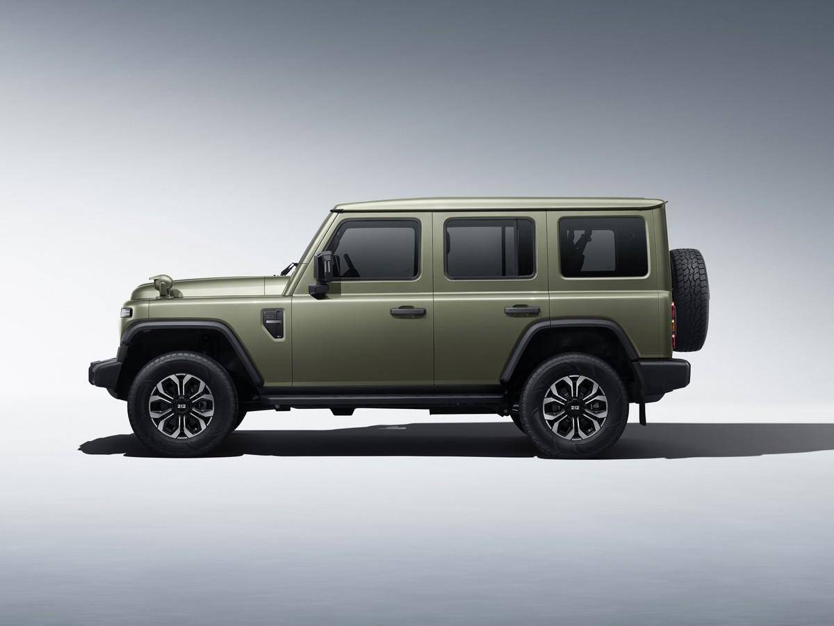 從“經典越野車型”向“全新越野品牌”邁進 212越野車來了!