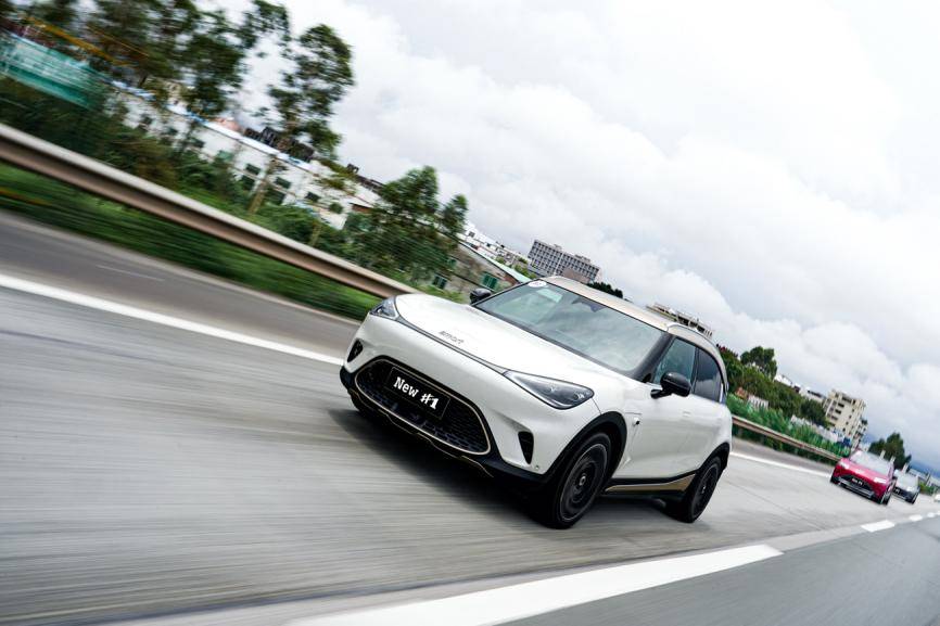 超會博弈的聰明智駕!smart攜手超腦博士魏坤琳,探尋新奢智駕樂趣