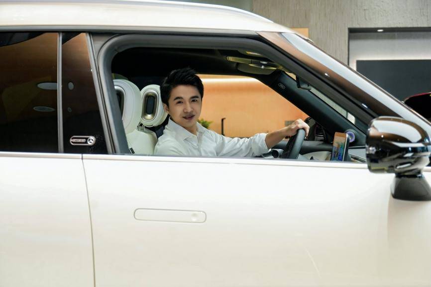 超會博弈的聰明智駕!smart攜手超腦博士魏坤琳,探尋新奢智駕樂趣