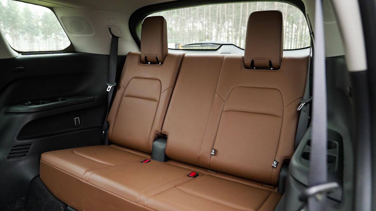 東風日產探陸硬剛漢蘭達,誰才是大空間SUV的上上選?