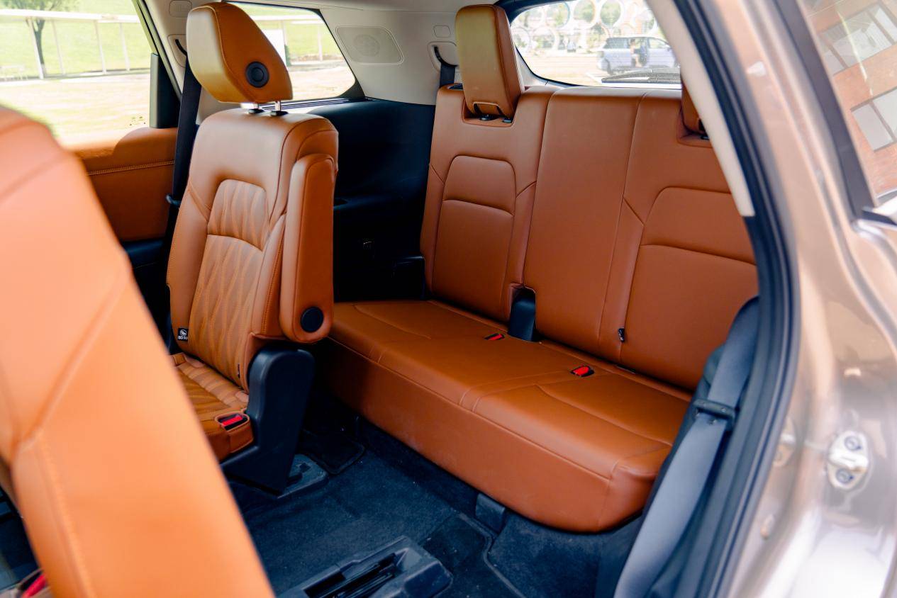 東風日產探陸硬剛漢蘭達,誰才是大空間SUV的上上選?