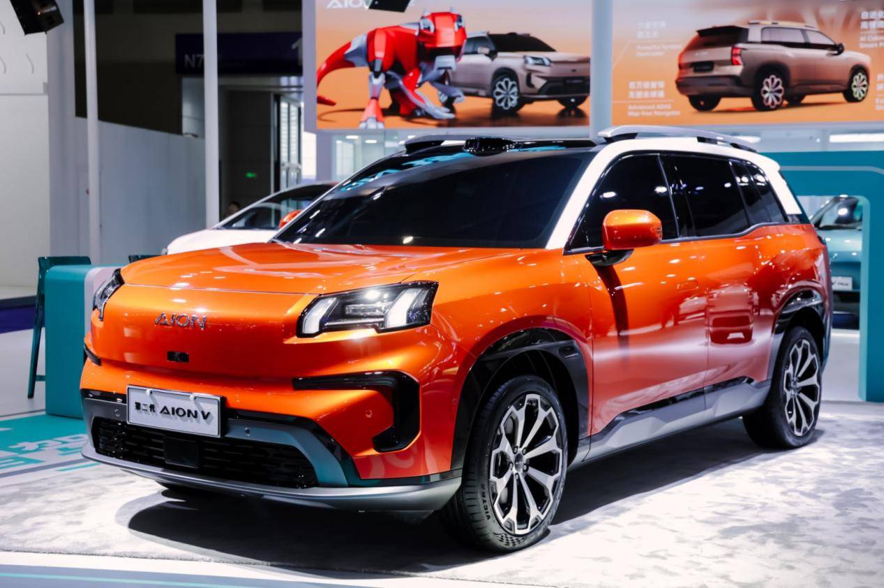創新設計、750km續航、高階智駕,埃安霸王龍威震重慶車展