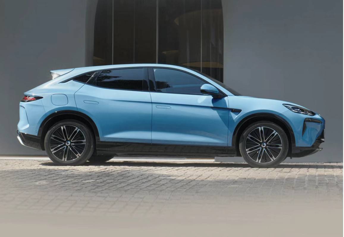 騰勢5月銷量12223臺,D9位居MPV全市場月銷量第一