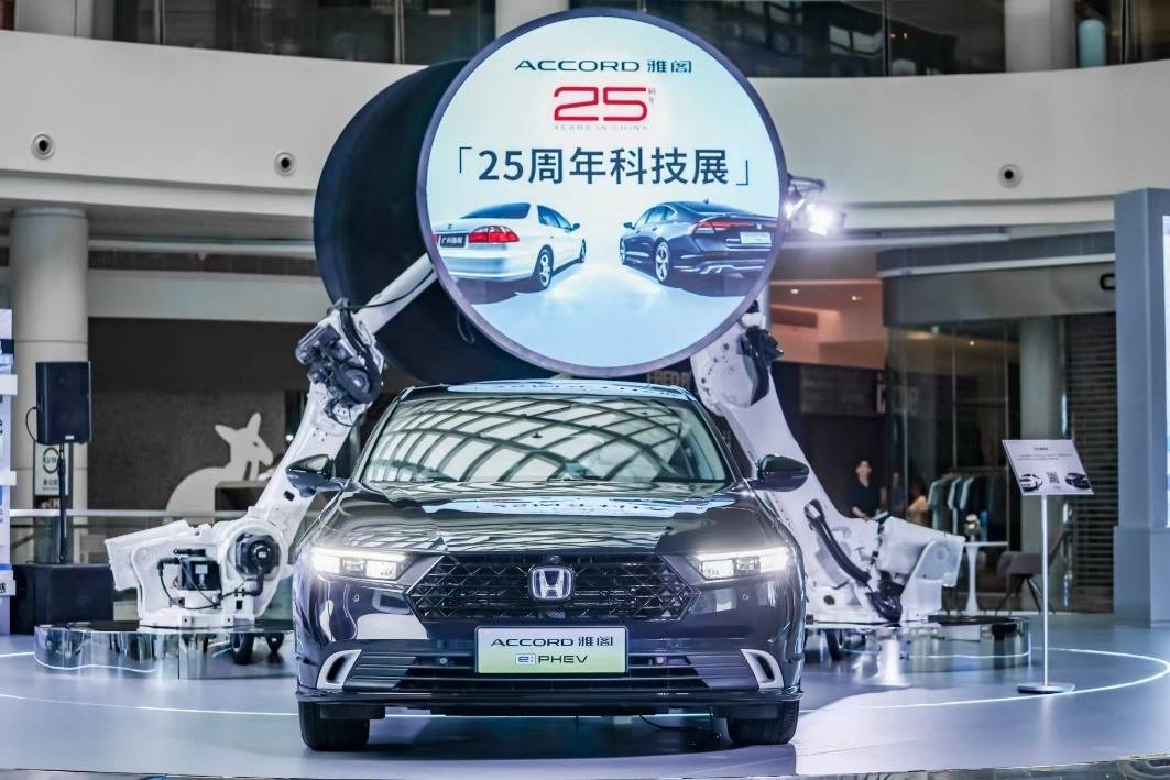 堪稱動力技術“扛把子”,雅閣硬控B級轎車市場25年!