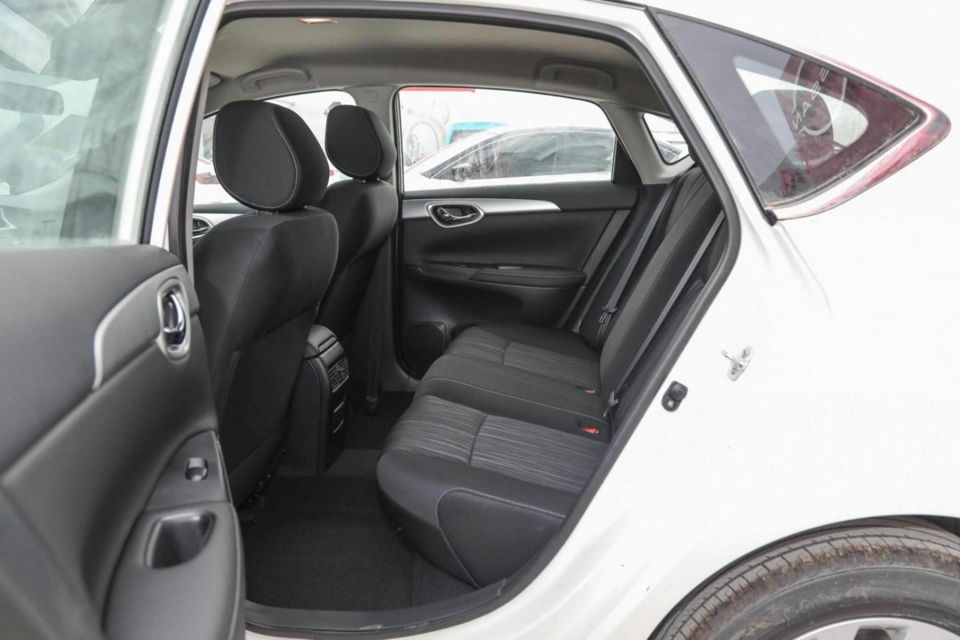 朗逸新銳和經典軒逸對比解析,怎么選?