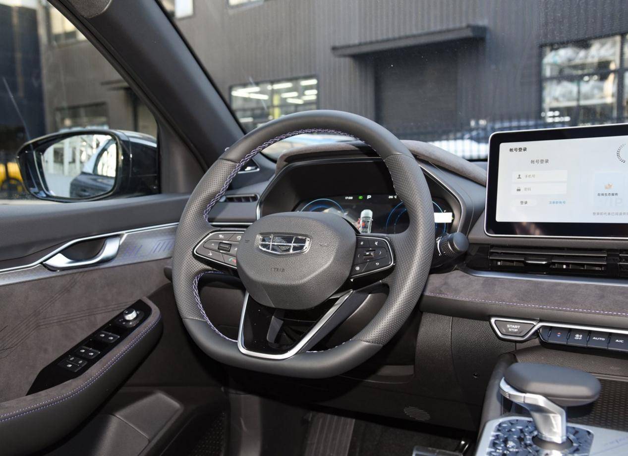 星瑞的銷量還能破萬,看來吉利的燃油技術是深得用戶的認可