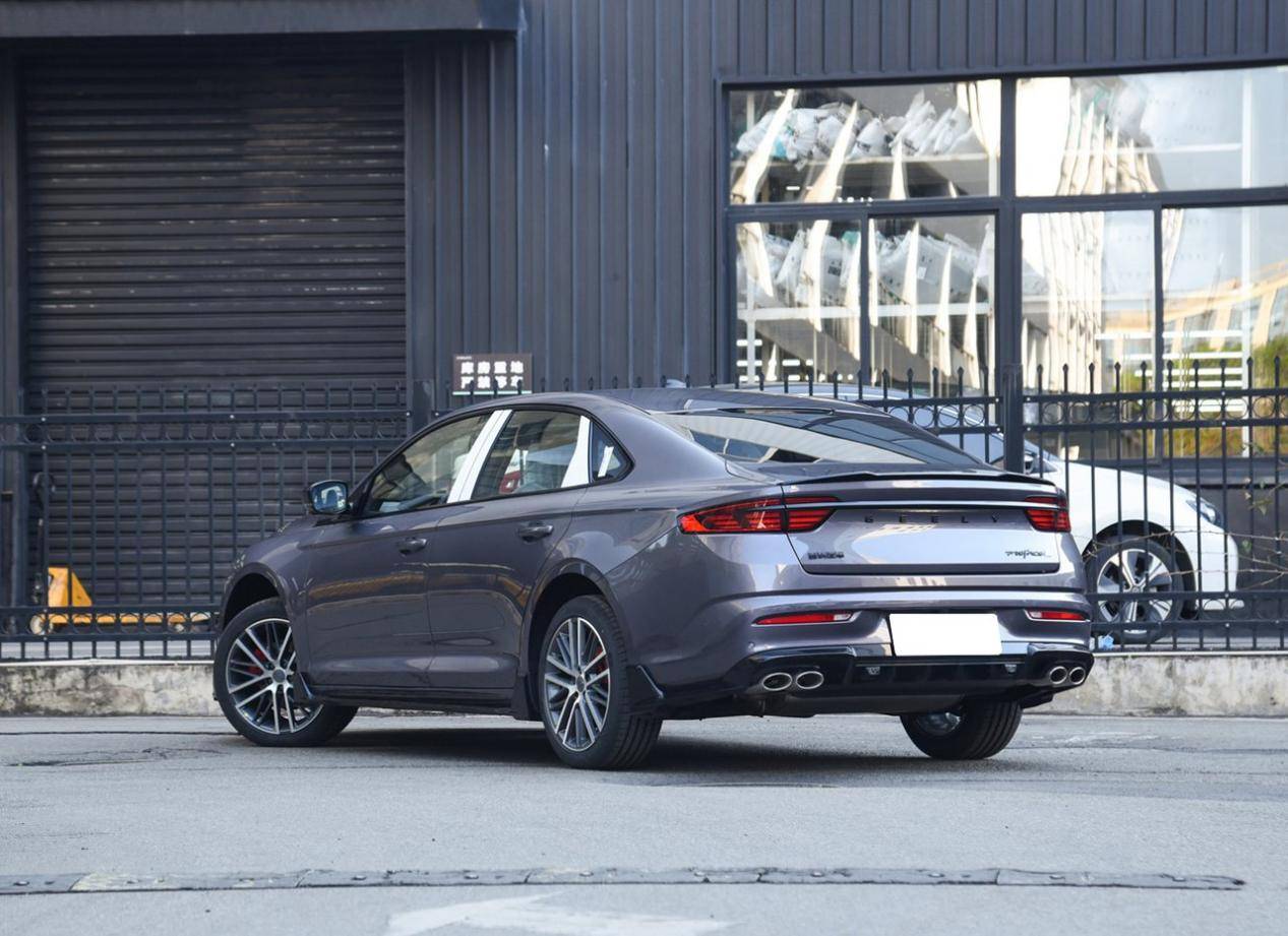 星瑞的銷量還能破萬,看來吉利的燃油技術是深得用戶的認可