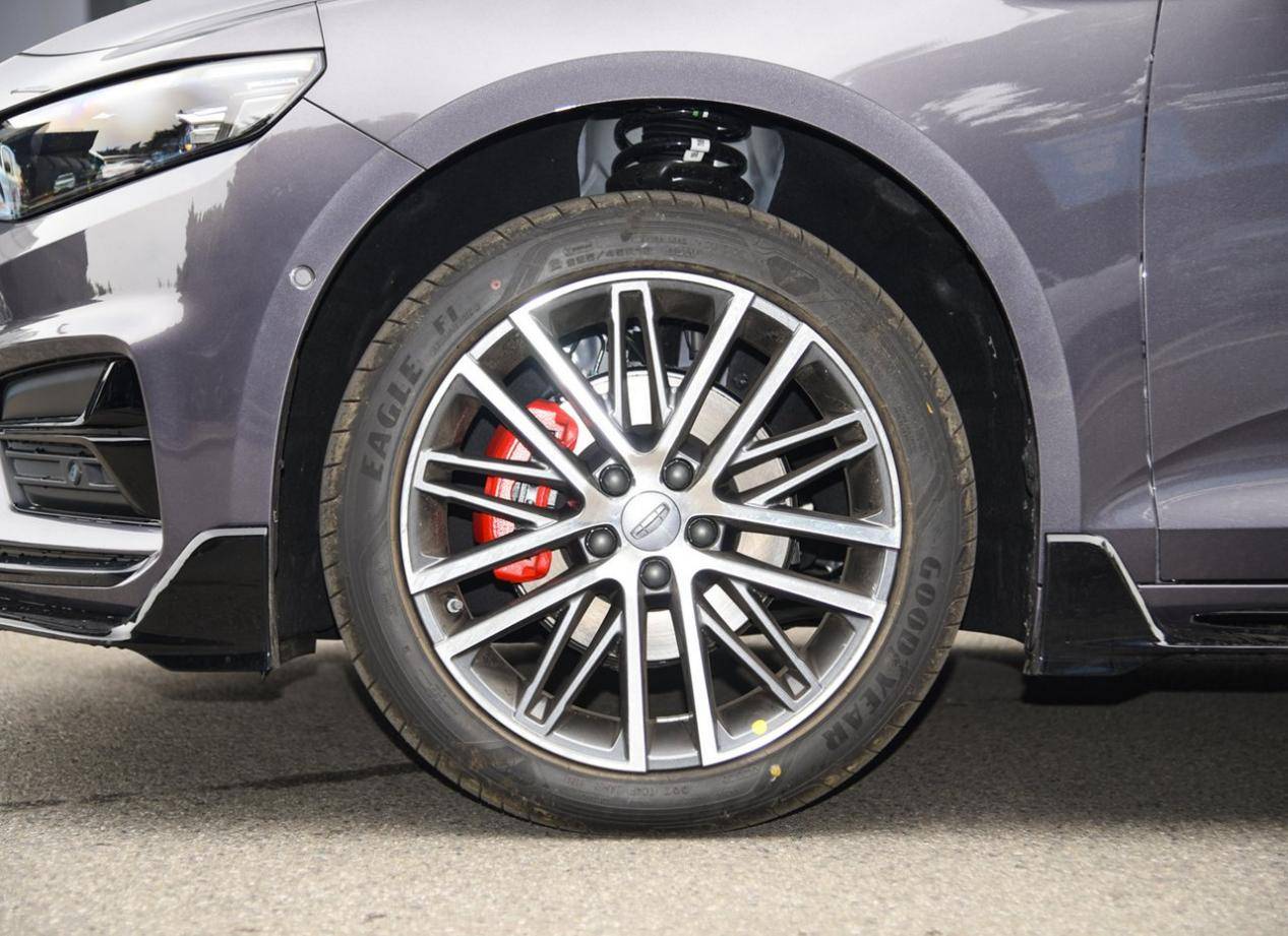 星瑞的銷量還能破萬,看來吉利的燃油技術是深得用戶的認可