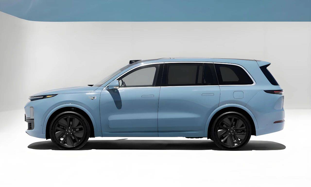 德版“理想L9”官降4.3萬,經銷商降7萬