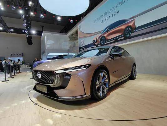 重慶車展專訪鄧智濤 EZ-6只是前菜 接下來還會引入更多新能源車型 圖片