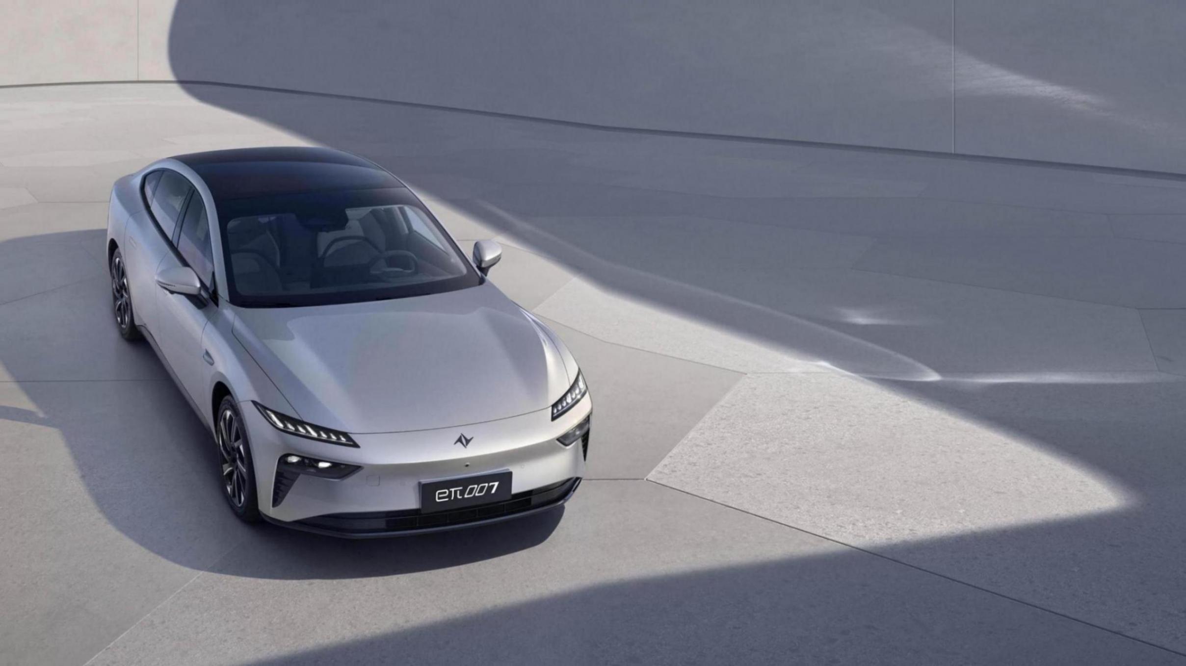 15萬級“最強”電車!準4.9米大車3.9秒破百,續航620公里